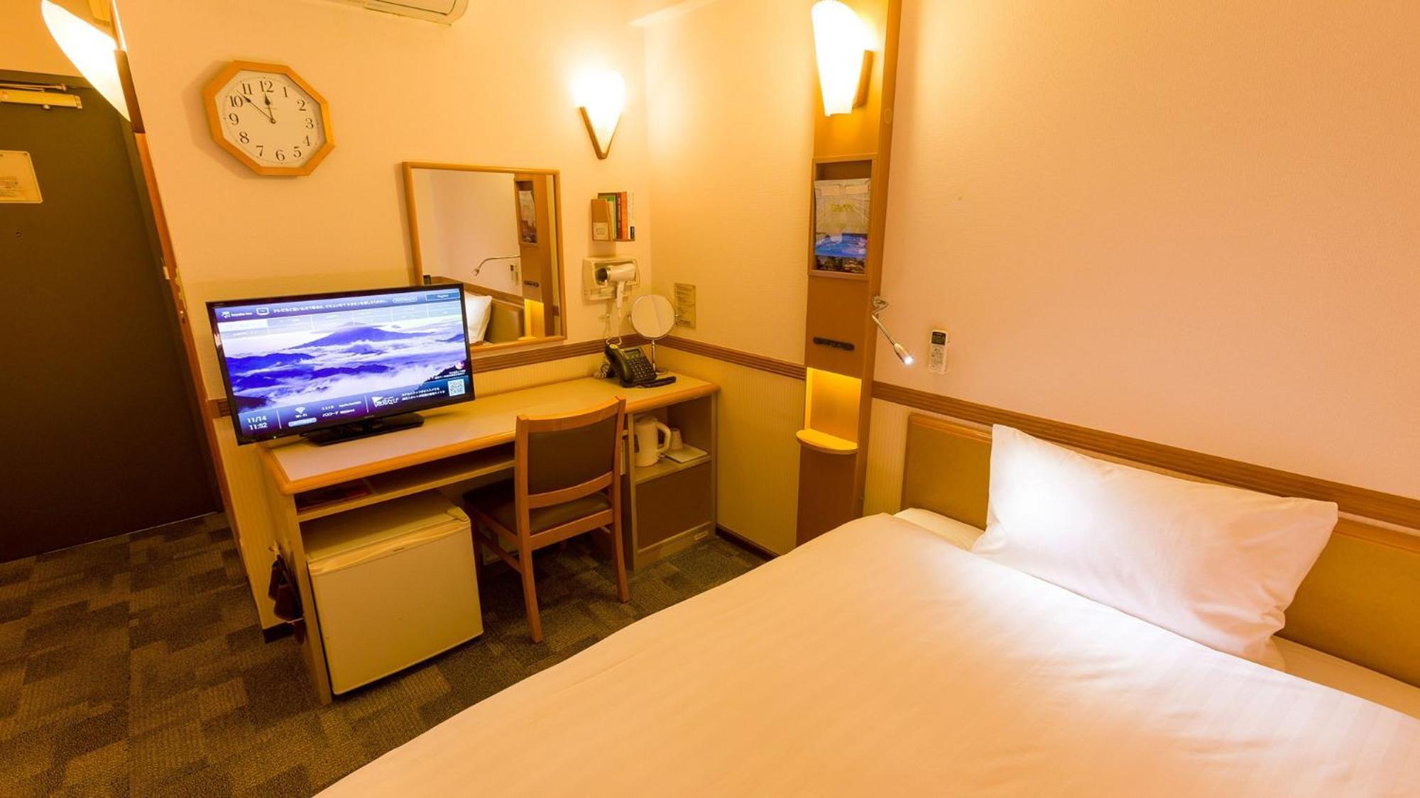 Toyoko Inn Shin-Osaka Chuo-Guchi Shinkan Quarto foto